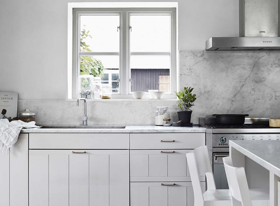 full slab kitchen backsplash marble trends for 2023