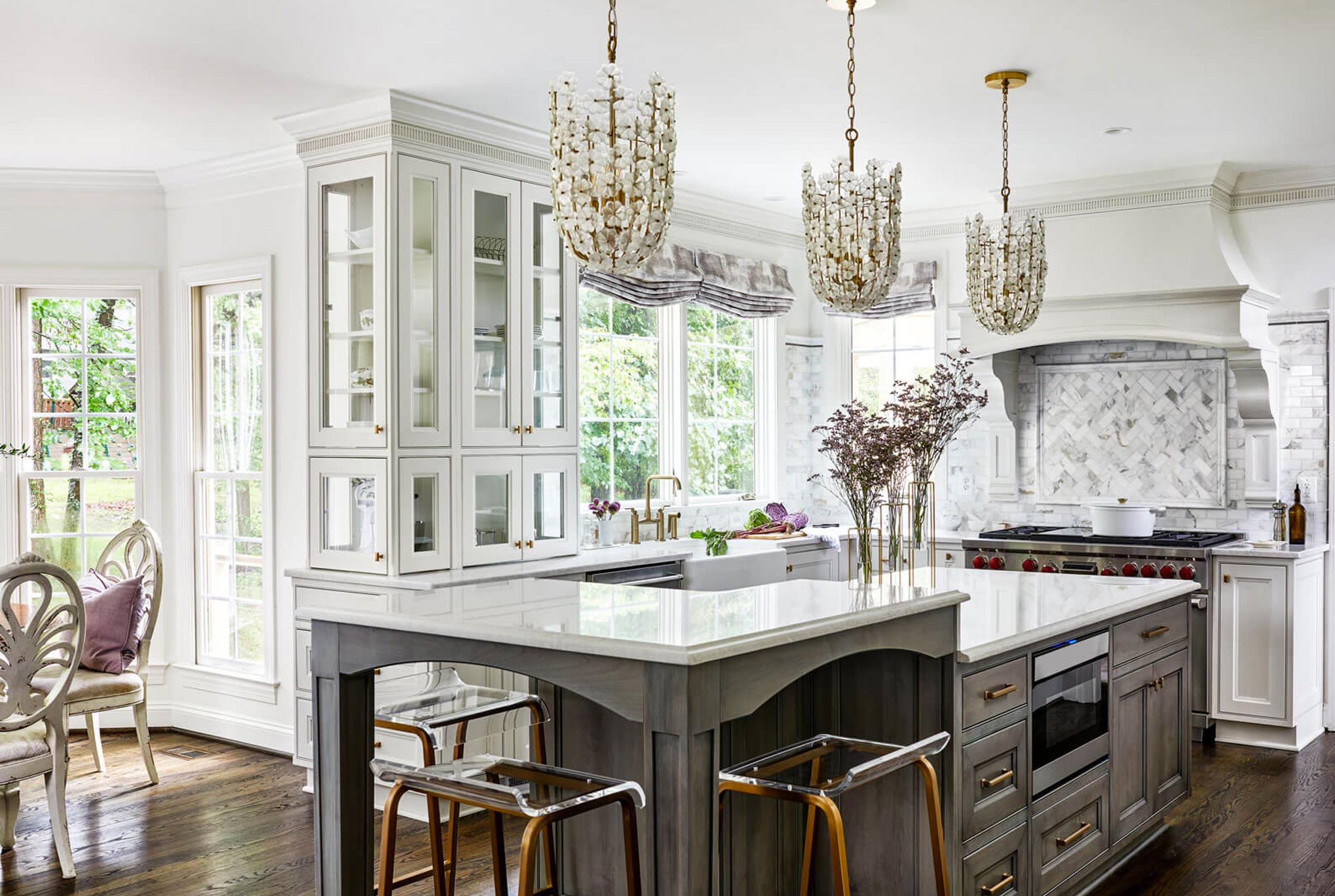 traditional kitchen style