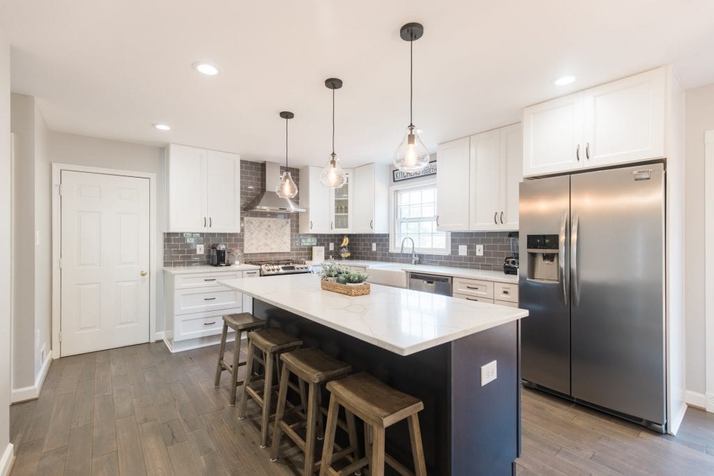 Quartz: Resistance and Variety